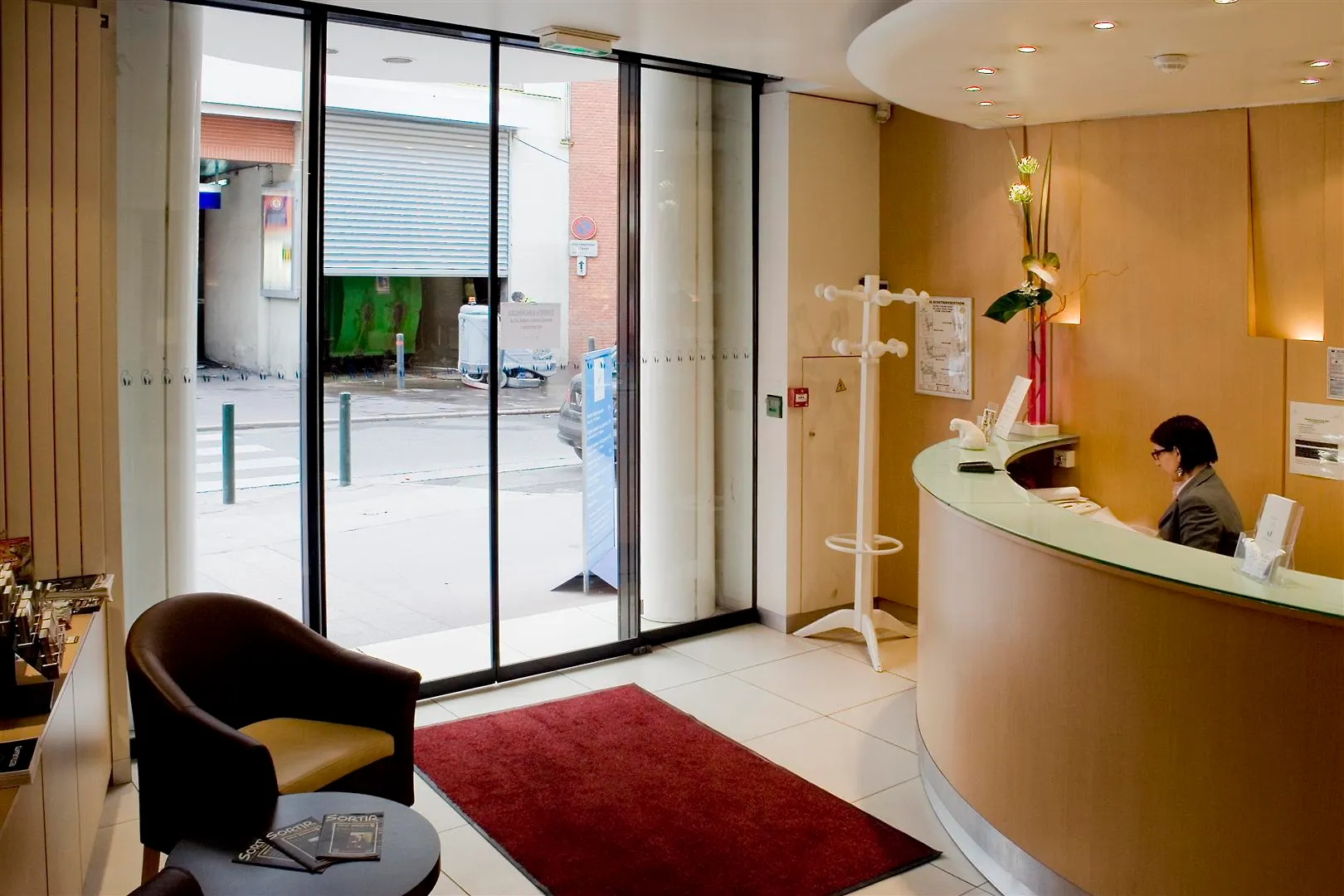 Hotel Ours Blanc - Place Victor Hugo Toulouse