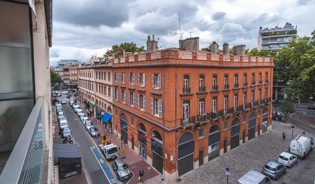 Hotel Ours Blanc - Victor Hugo Toulouse 2*,