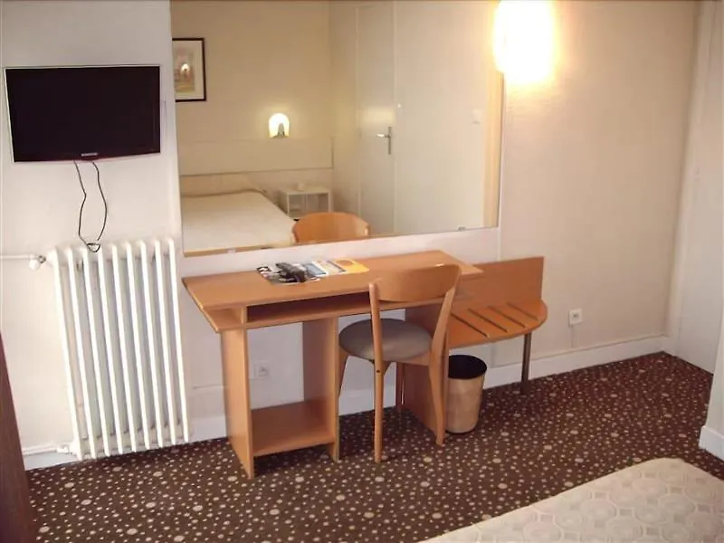 Hotel Ours Blanc - Victor Hugo Toulouse 2*,