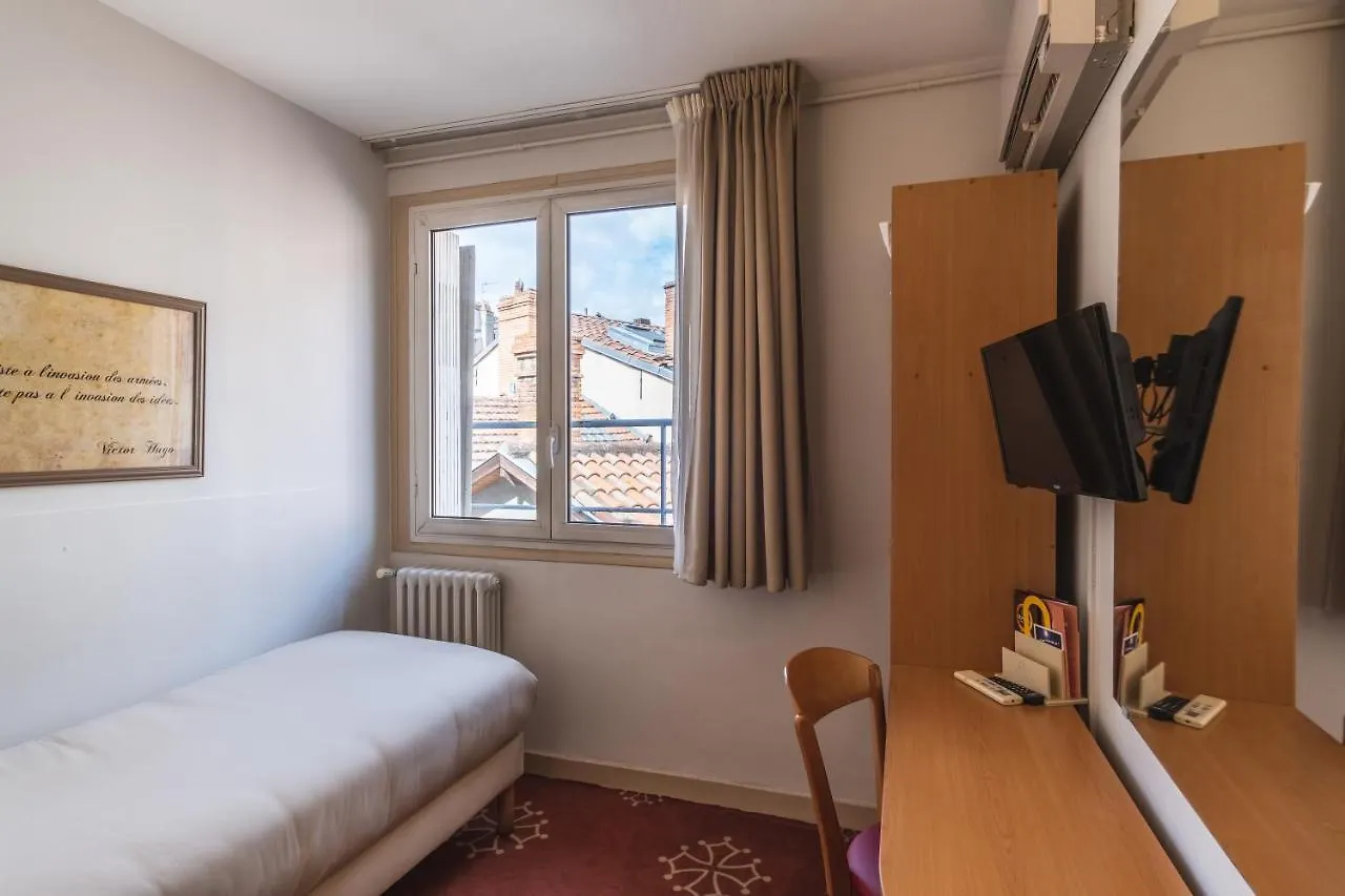 Hotel Ours Blanc - Victor Hugo Tolosa
