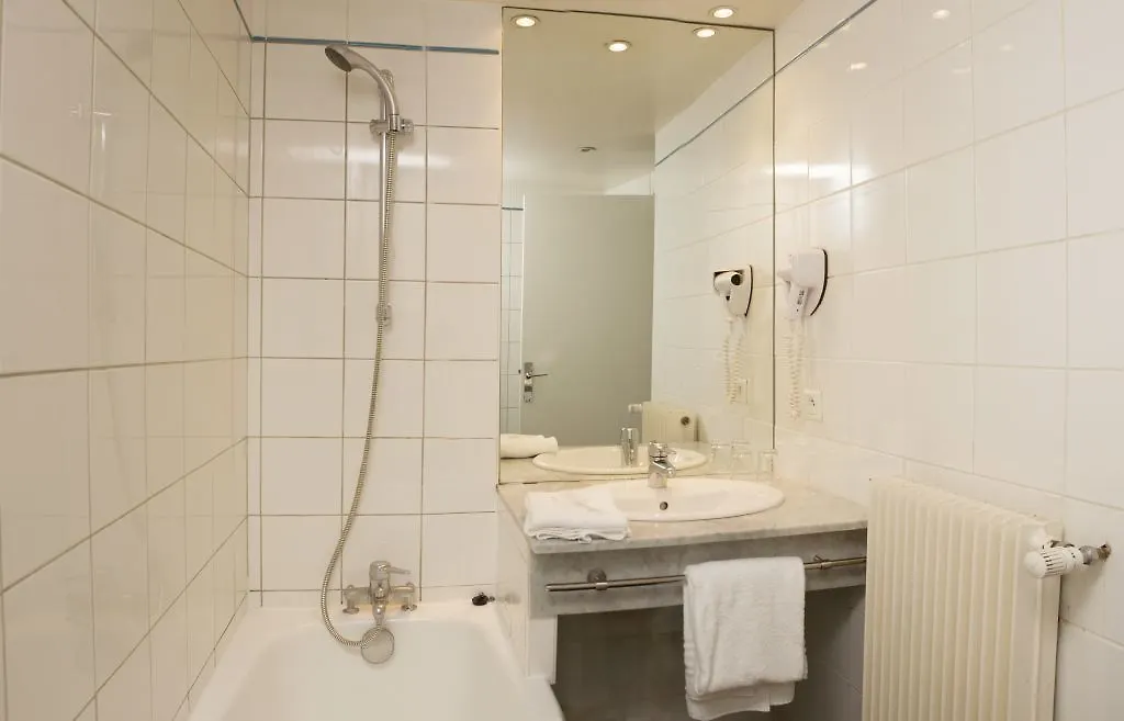 Hotel Ours Blanc - Victor Hugo Tolosa
