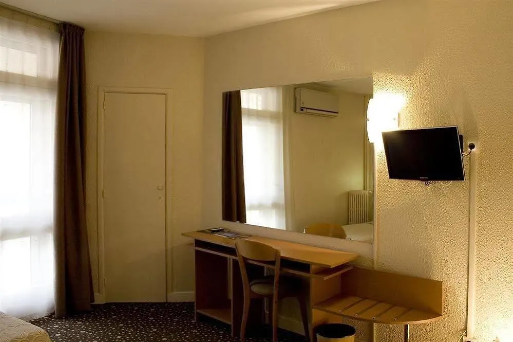 Hotel Ours Blanc - Victor Hugo Tolosa