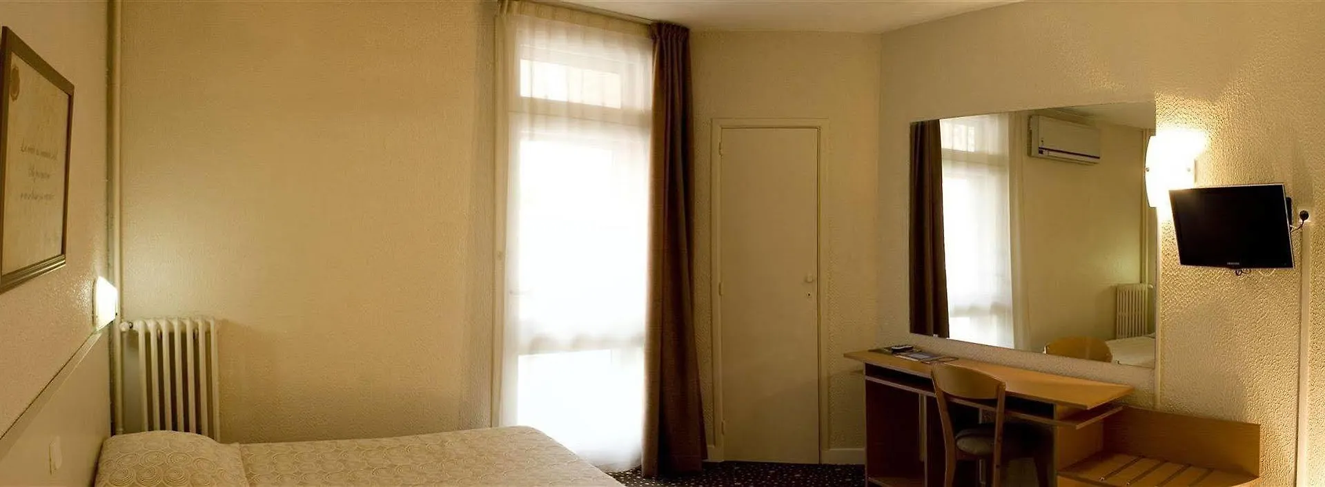 Hotel Ours Blanc - Victor Hugo Tolosa